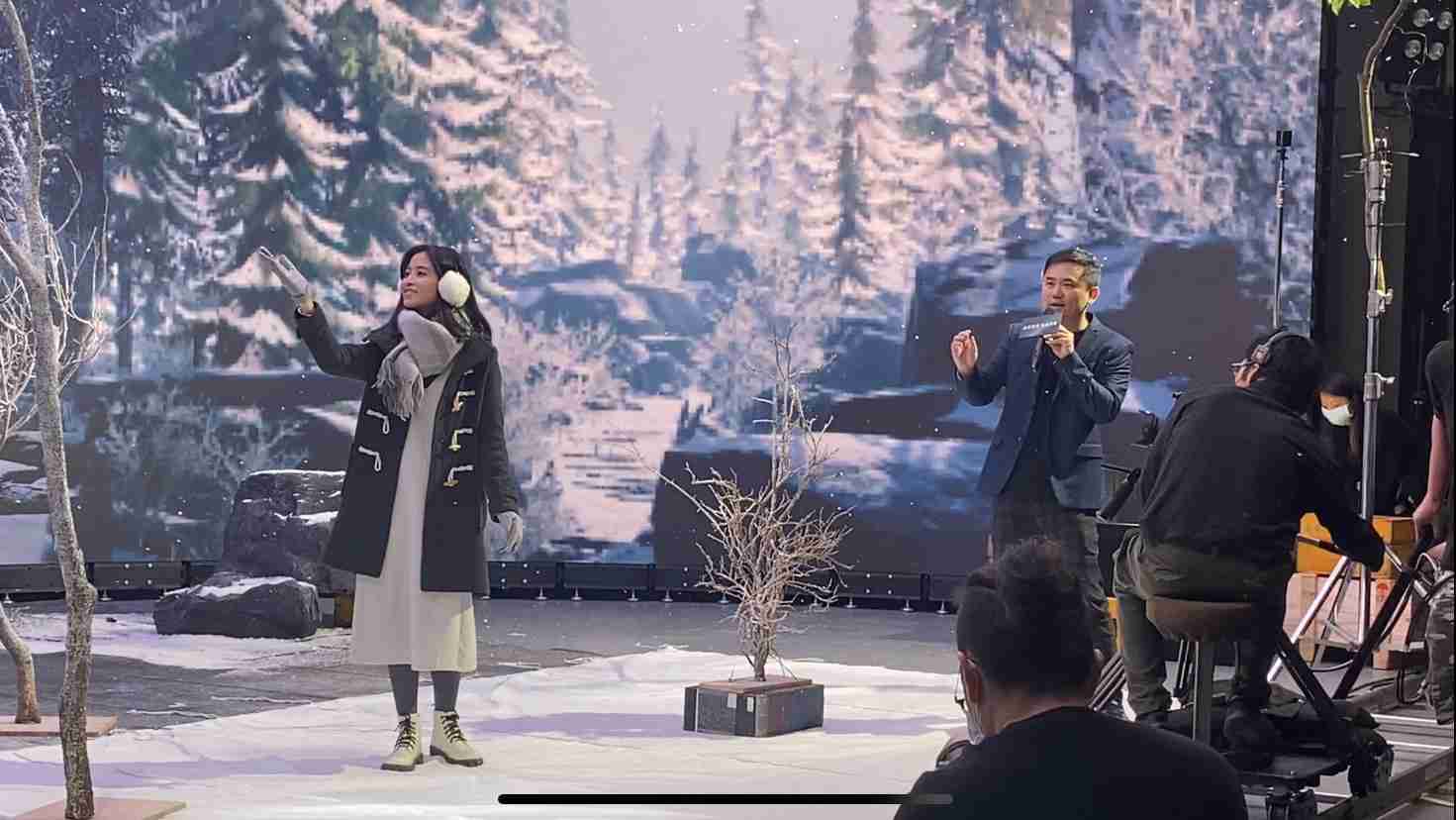 尊龙z6以ALED先进显屏技术，，，，与金马奖视觉特效团队“再现影像”携手合作打造LED虚拟摄影棚，，，，提供沉浸式表演体验，，，，并精简拍摄成本与时间