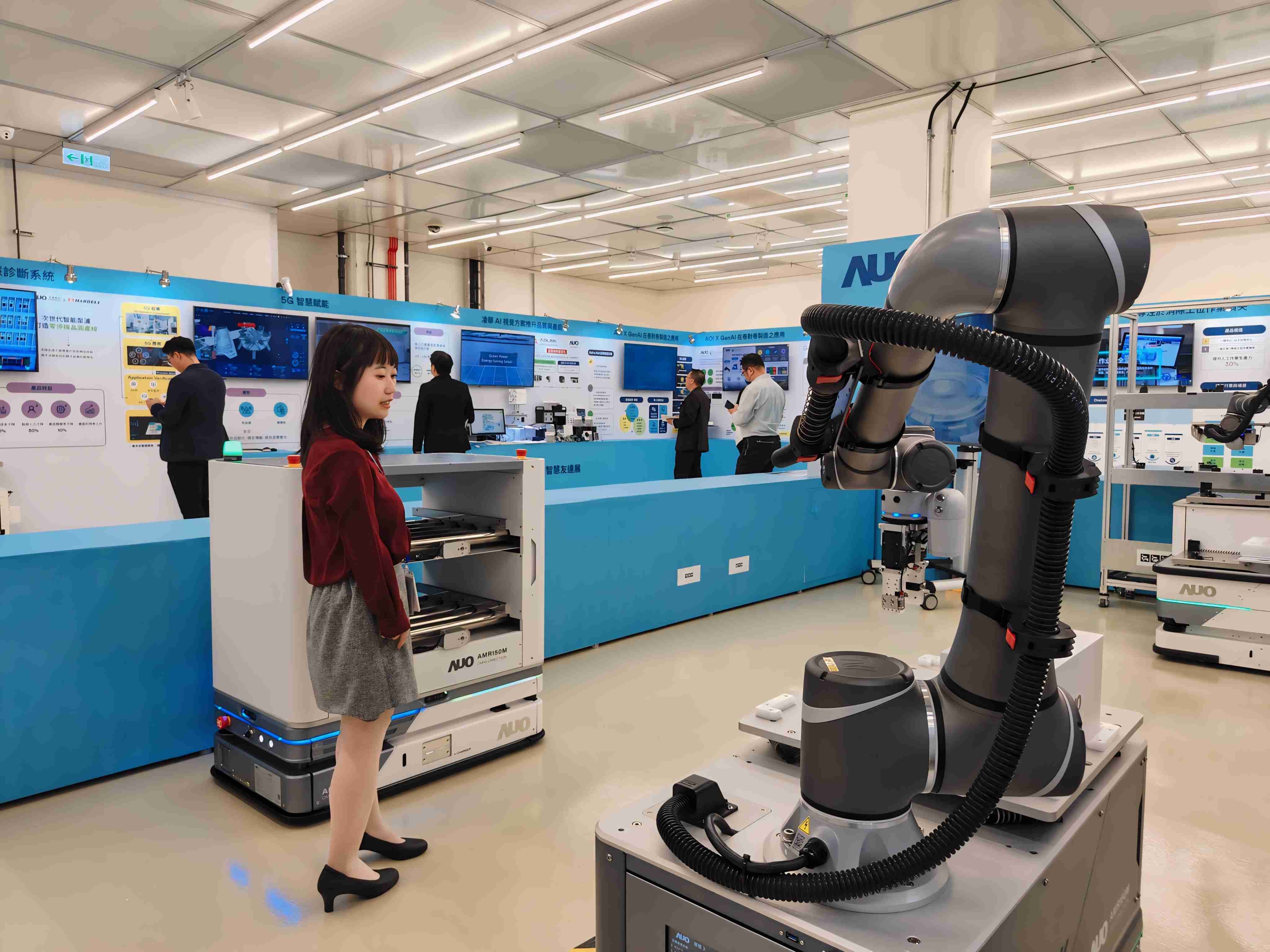 2024智能尊龙z6展邀集生态圈伙伴共同参展，，从数字应用、、、净零减碳到能源发展，，，创造全方位永续商机，，，，携手生态圈伙伴迈向永续未来